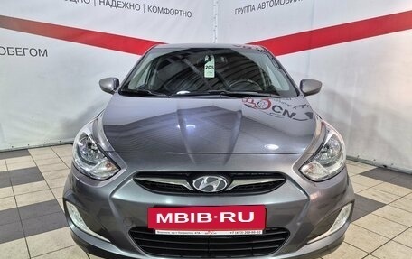 Hyundai Solaris II рестайлинг, 2011 год, 645 000 рублей, 2 фотография