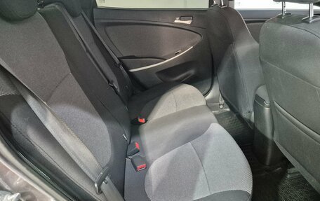 Hyundai Solaris II рестайлинг, 2011 год, 645 000 рублей, 14 фотография