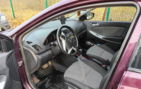 Hyundai Solaris II рестайлинг, 2012 год, 820 000 рублей, 3 фотография