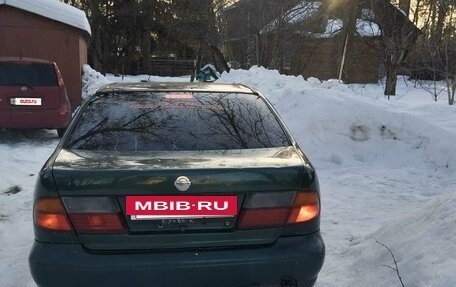 Nissan Almera, 1996 год, 150 000 рублей, 3 фотография