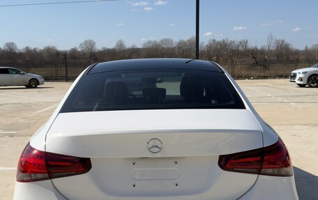 Mercedes-Benz A-Класс, 2022 год, 2 700 000 рублей, 4 фотография