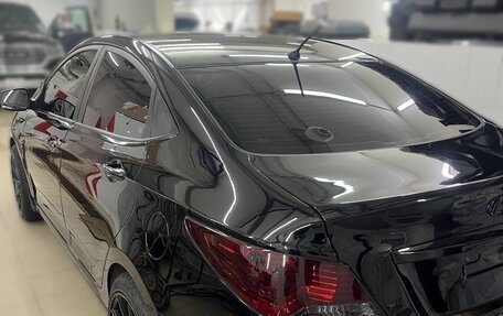 Hyundai Solaris II рестайлинг, 2013 год, 900 000 рублей, 5 фотография