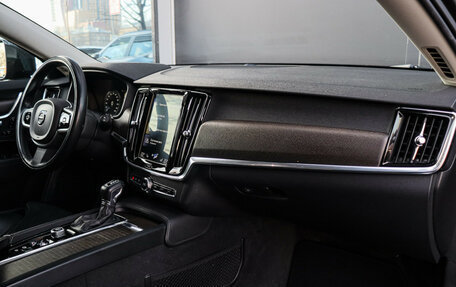 Volvo V90 Cross Country I рестайлинг, 2019 год, 3 330 000 рублей, 7 фотография