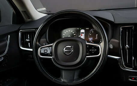 Volvo V90 Cross Country I рестайлинг, 2019 год, 3 330 000 рублей, 13 фотография