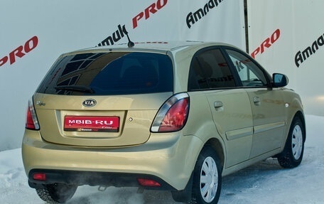KIA Rio II, 2011 год, 640 000 рублей, 6 фотография