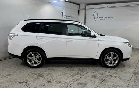 Mitsubishi Outlander III рестайлинг 3, 2014 год, 1 649 800 рублей, 17 фотография