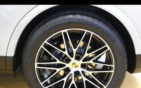 Porsche Cayenne III, 2024 год, 15 370 000 рублей, 5 фотография