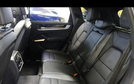 Porsche Cayenne III, 2024 год, 15 370 000 рублей, 11 фотография