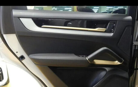 Porsche Cayenne III, 2024 год, 15 370 000 рублей, 17 фотография