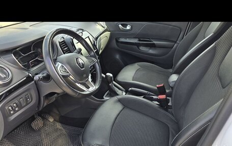 Renault Kaptur I рестайлинг, 2020 год, 1 950 000 рублей, 3 фотография