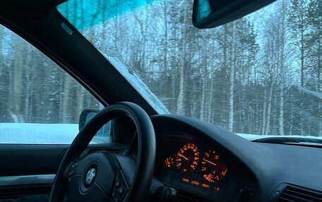 BMW 5 серия, 2000 год, 900 000 рублей, 7 фотография