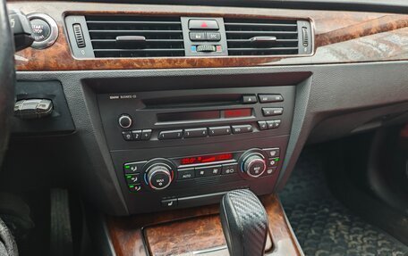 BMW 3 серия, 2008 год, 950 000 рублей, 16 фотография