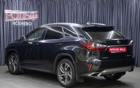 Lexus RX IV рестайлинг, 2017 год, 3 700 000 рублей, 7 фотография