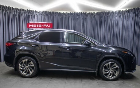 Lexus RX IV рестайлинг, 2017 год, 3 700 000 рублей, 4 фотография