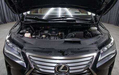 Lexus RX IV рестайлинг, 2017 год, 3 700 000 рублей, 9 фотография