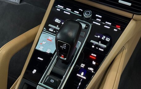 Porsche Cayenne III, 2018 год, 5 990 000 рублей, 15 фотография