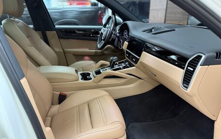 Porsche Cayenne III, 2018 год, 5 990 000 рублей, 20 фотография