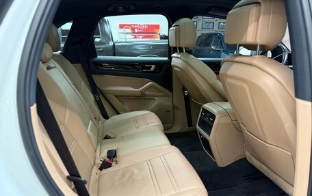 Porsche Cayenne III, 2018 год, 5 990 000 рублей, 24 фотография