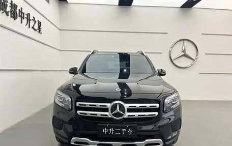 Mercedes-Benz GLB, 2022 год, 2 020 000 рублей, 2 фотография