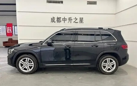 Mercedes-Benz GLB, 2022 год, 2 020 000 рублей, 4 фотография