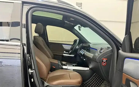 Mercedes-Benz GLB, 2022 год, 2 020 000 рублей, 15 фотография