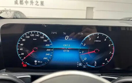 Mercedes-Benz GLB, 2022 год, 2 020 000 рублей, 14 фотография