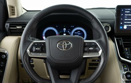 Toyota Land Cruiser, 2025 год, 15 350 050 рублей, 16 фотография