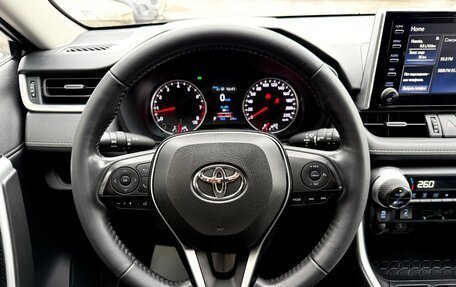 Toyota RAV4, 2021 год, 3 725 000 рублей, 15 фотография