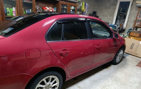 Volkswagen Jetta VI, 2010 год, 600 000 рублей, 2 фотография