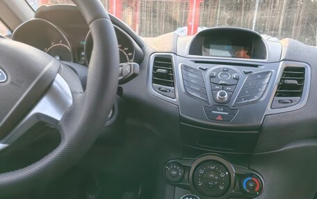 Ford Fiesta, 2016 год, 732 000 рублей, 7 фотография