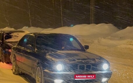 BMW 5 серия, 1991 год, 650 000 рублей, 1 фотография