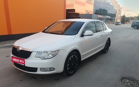 Skoda Superb III рестайлинг, 2010 год, 900 000 рублей, 1 фотография