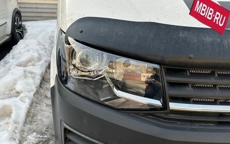 Volkswagen Transporter T6 рестайлинг, 2019 год, 2 750 000 рублей, 4 фотография