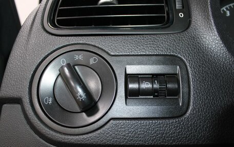 Volkswagen Polo VI (EU Market), 2012 год, 899 900 рублей, 11 фотография