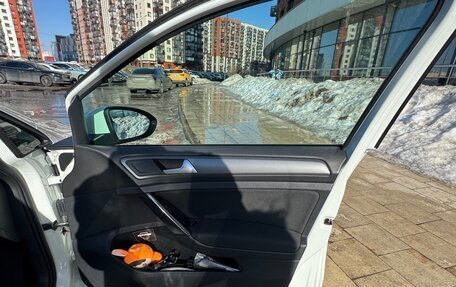 Volkswagen Golf VII, 2014 год, 949 000 рублей, 21 фотография