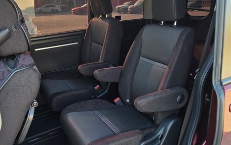 Honda Stepwgn IV, 2018 год, 2 100 000 рублей, 15 фотография