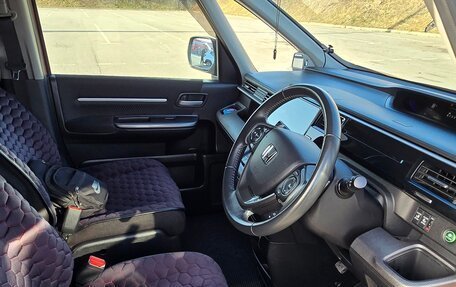 Honda Stepwgn IV, 2018 год, 2 100 000 рублей, 19 фотография