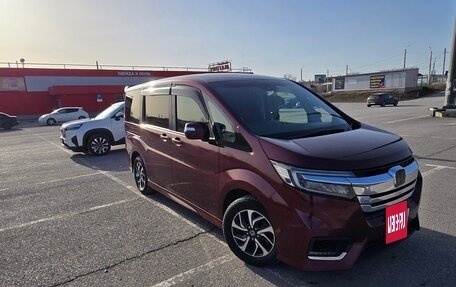 Honda Stepwgn IV, 2018 год, 2 100 000 рублей, 21 фотография