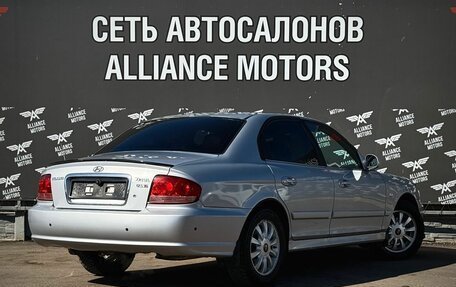 Hyundai Sonata IV рестайлинг, 2005 год, 555 000 рублей, 8 фотография