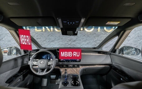 Lexus LM, 2026 год, 19 990 000 рублей, 9 фотография