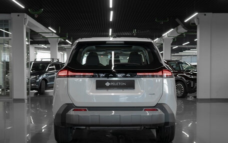 Toyota RAV4, 2025 год, 4 800 000 рублей, 6 фотография