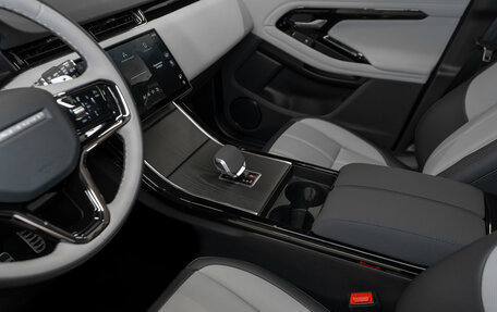 Land Rover Range Rover Evoque II, 2025 год, 6 120 000 рублей, 16 фотография