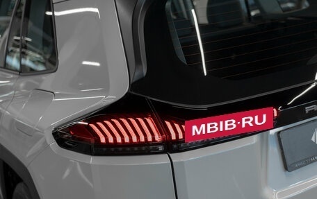 Toyota RAV4, 2025 год, 4 800 000 рублей, 30 фотография