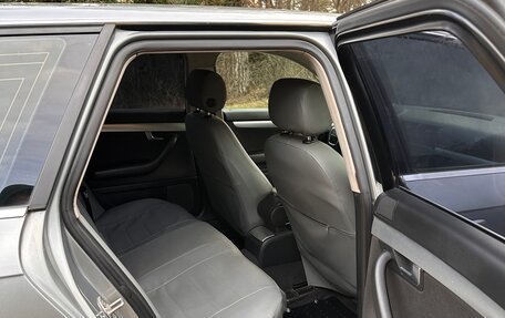 Audi A4, 2005 год, 590 000 рублей, 21 фотография