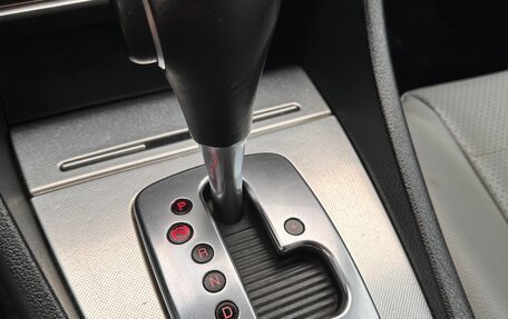 Audi A4, 2005 год, 590 000 рублей, 25 фотография