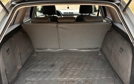 Audi A4, 2005 год, 590 000 рублей, 30 фотография