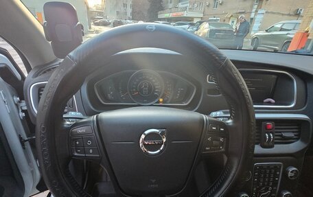 Volvo V40 Cross Country I, 2017 год, 1 250 000 рублей, 13 фотография
