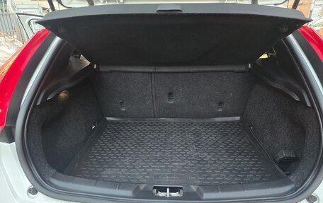 Volvo V40 Cross Country I, 2017 год, 1 250 000 рублей, 18 фотография