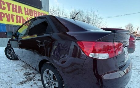 KIA Cerato III, 2010 год, 750 000 рублей, 2 фотография