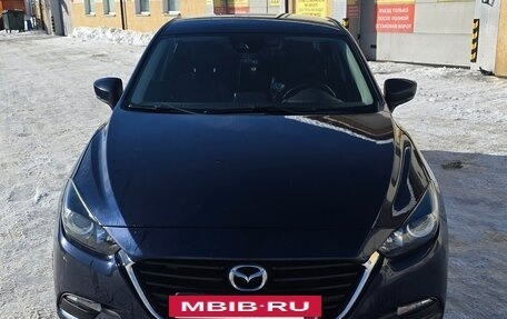 Mazda 3, 2018 год, 1 600 000 рублей, 2 фотография